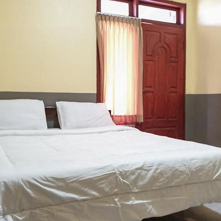 Tengger Indah Bromo Homestay At Desa Wisata Bromo Mitra Reddoorz Probolinggo Exterior foto